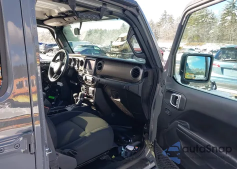 2021 Jeep Gladiator Willys 4X4 from USA, damaged, VIN 1C6HJTAG3ML557185